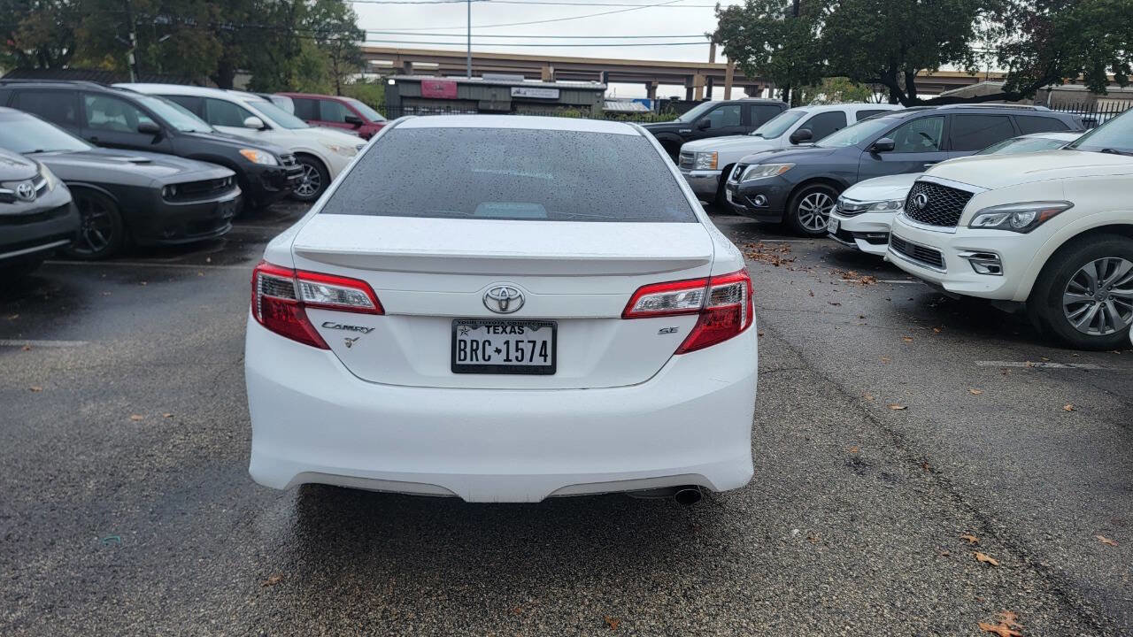 Used 2013 Toyota Camry SE image 8