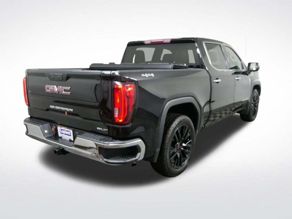 Used 2023 GMC Sierra 1500 SLT AWD/4WD image 3
