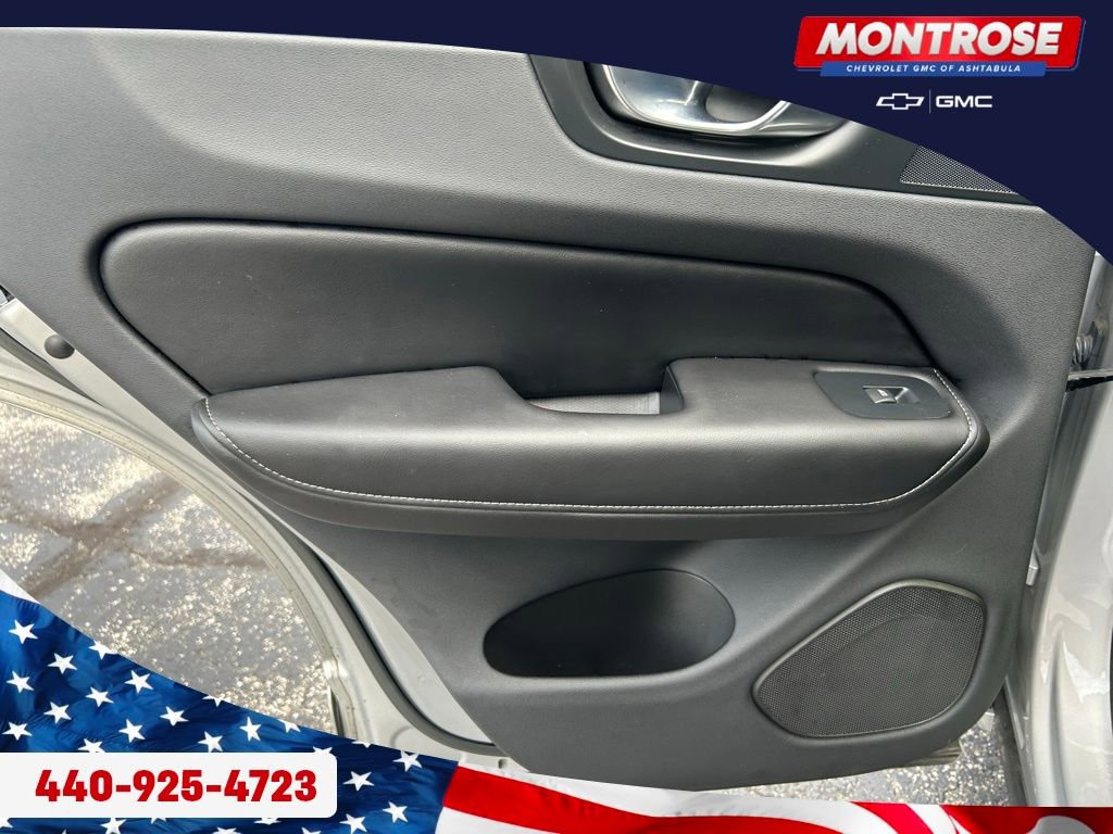 Used 2022 Volvo XC60 B5 Inscription image 21