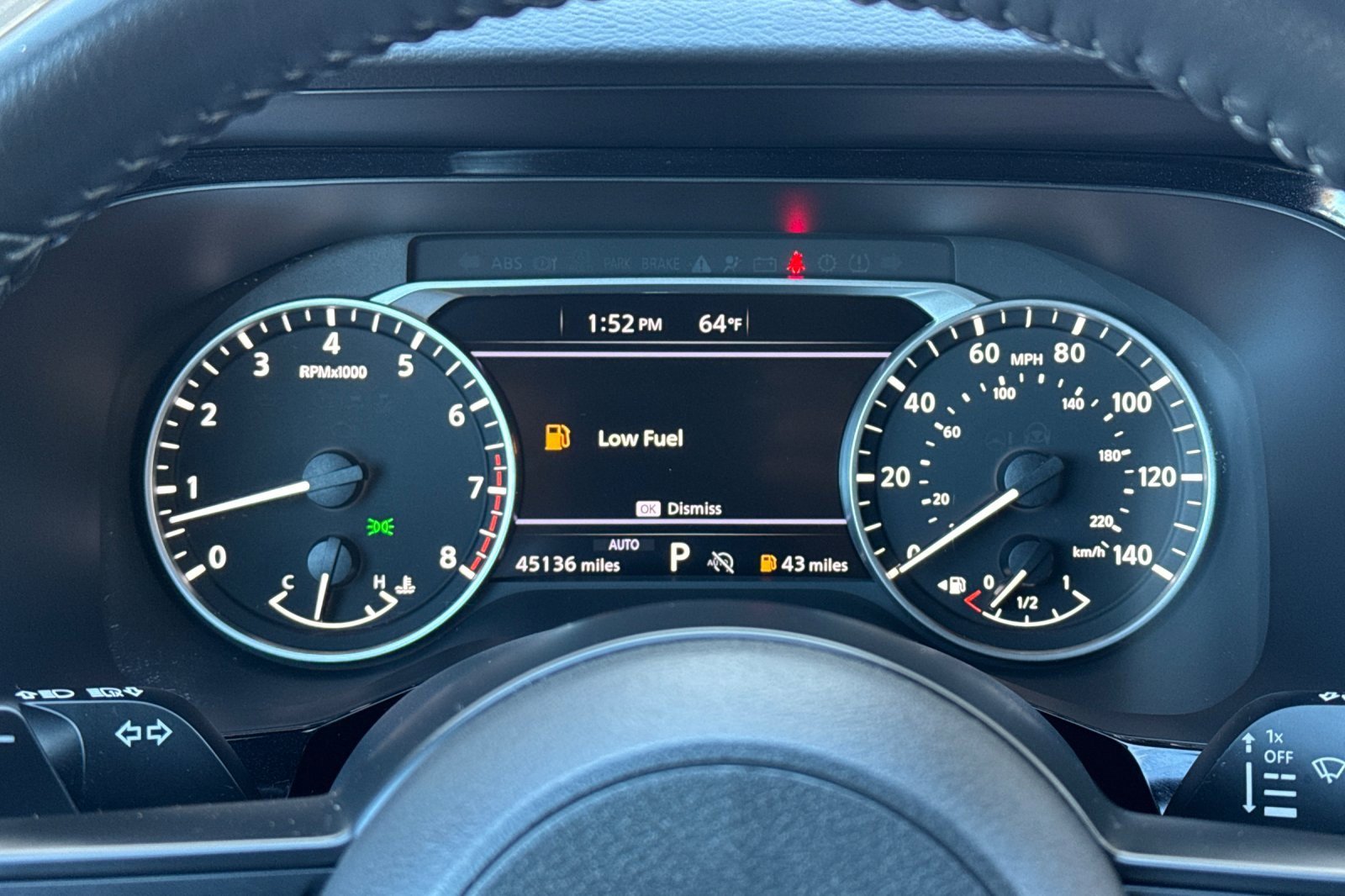 Used 2024 Nissan Pathfinder SV image 29