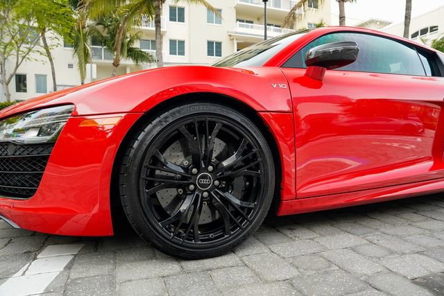 Used 2014 Audi R8 V10 plus AWD/4WD image 12