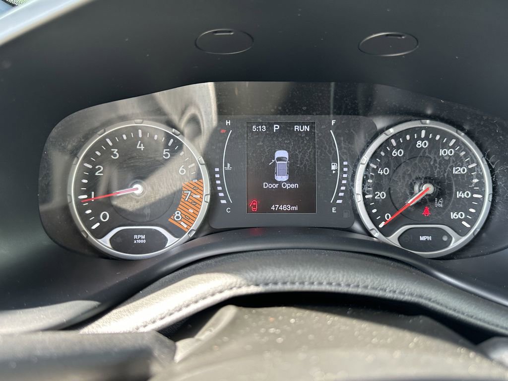 Used 2023 Jeep Renegade Latitude image 27