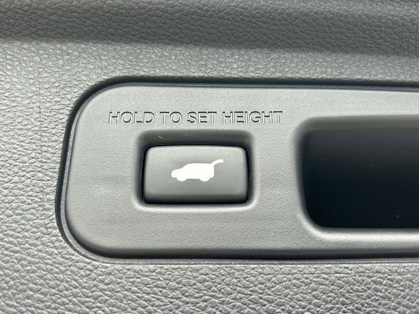 Used 2025 Honda Odyssey Touring image 19