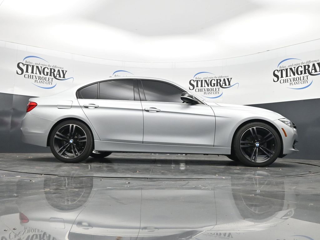 Used 2018 BMW 330i Sedan RWD image 33