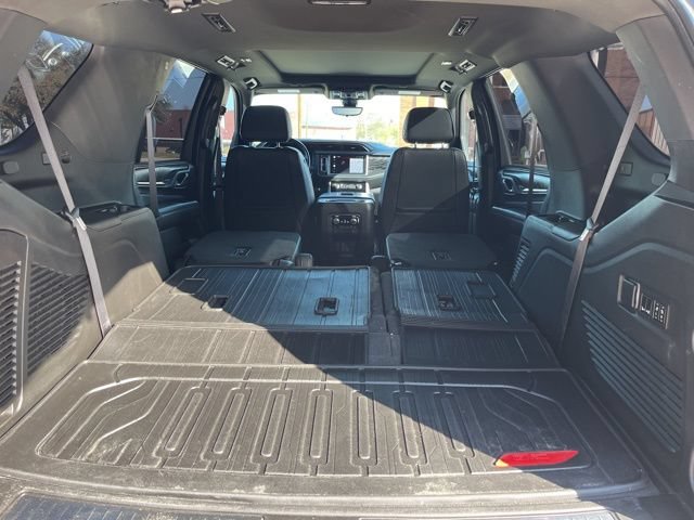 Certified 2022 GMC Yukon Denali w/ Denali Premium Package RWD image 52