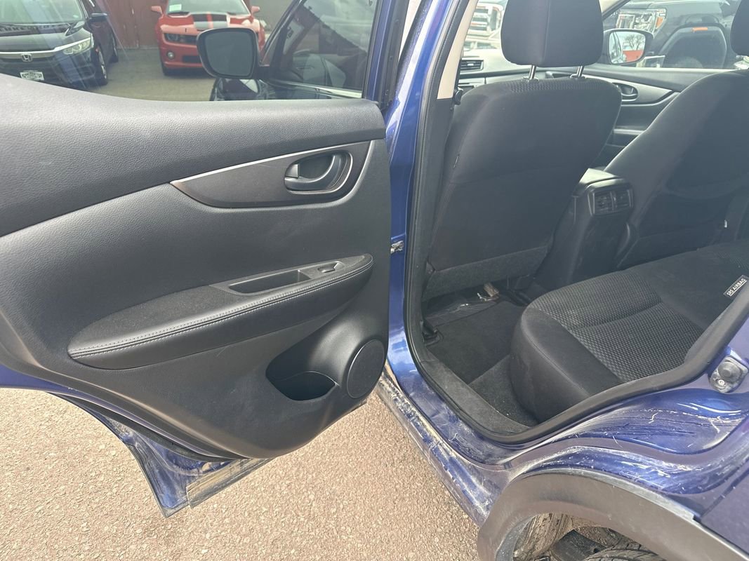 Used 2020 Nissan Rogue Sport S FWD image 10