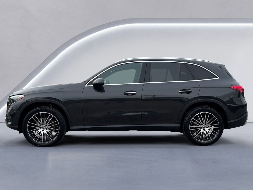 New 2025 Mercedes-Benz GLC 300 4MATIC image 6