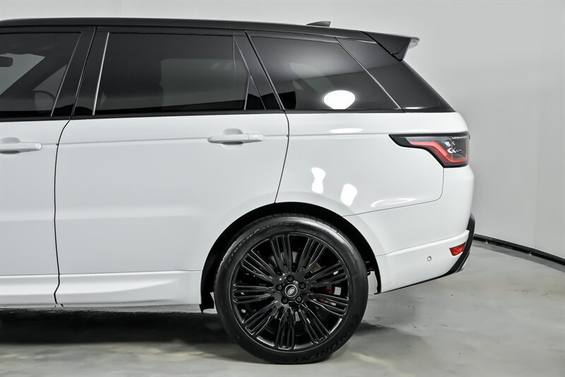 Used 2020 Land Rover Range Rover Sport HSE Dynamic AWD/4WD image 8
