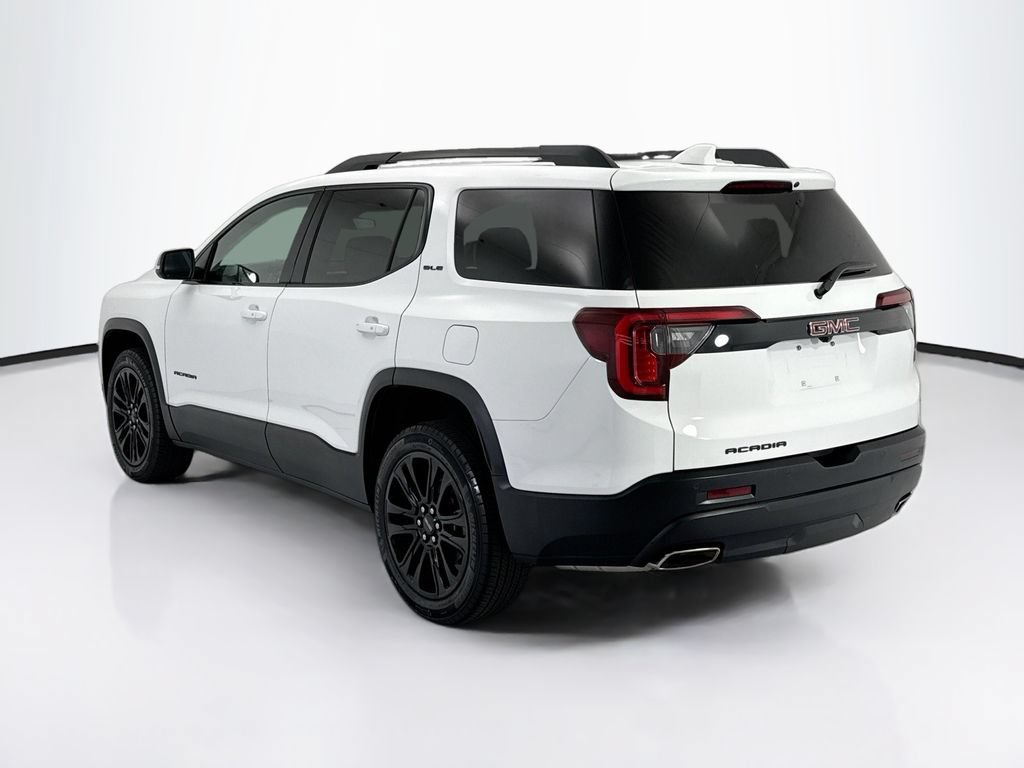 Used 2023 GMC Acadia SLE w/ Elevation Edition FWD image 7