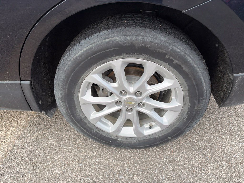 Used 2020 Chevrolet Equinox LT FWD image 35