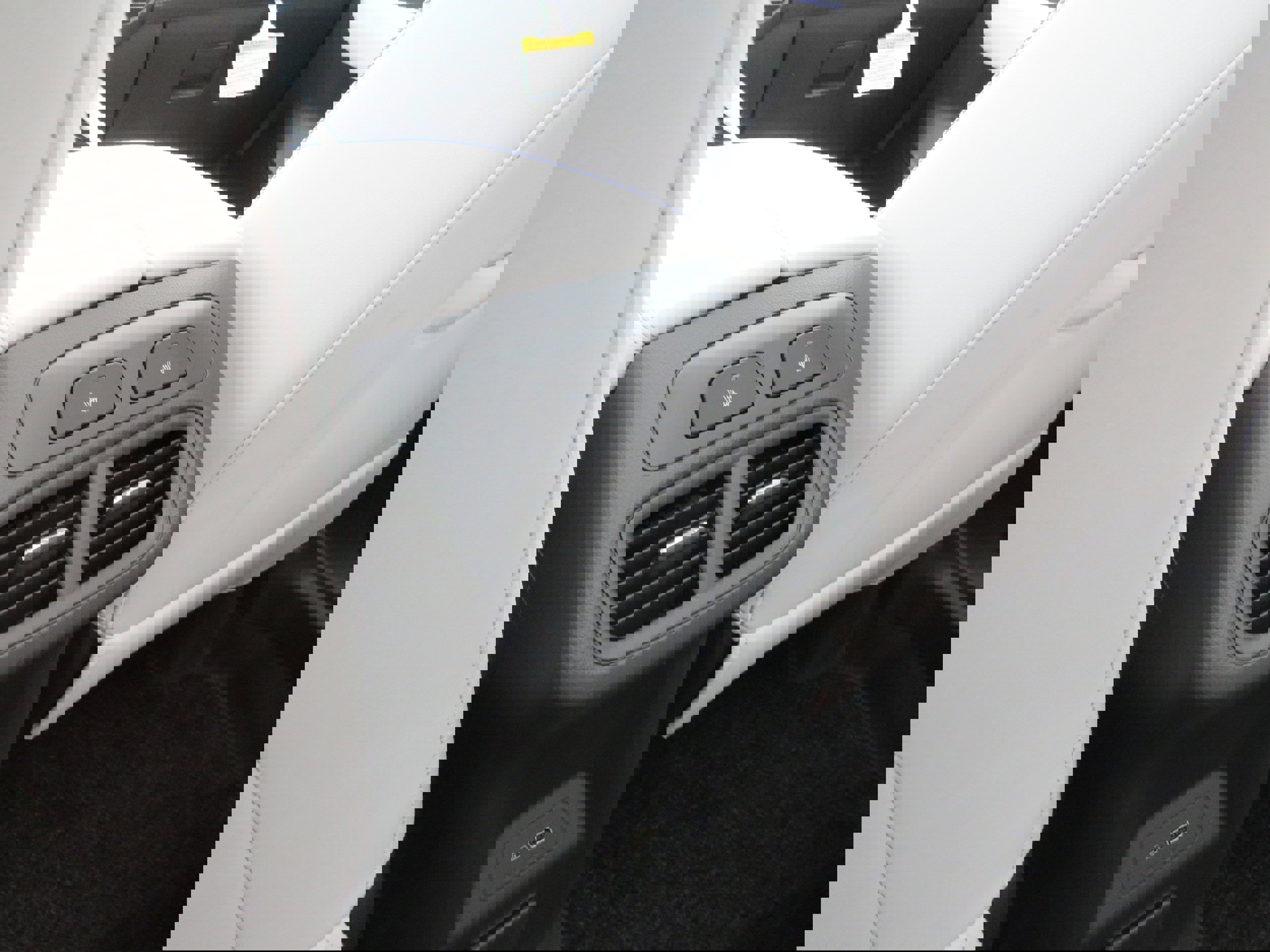 New 2026 Buick Envision Avenir image 10