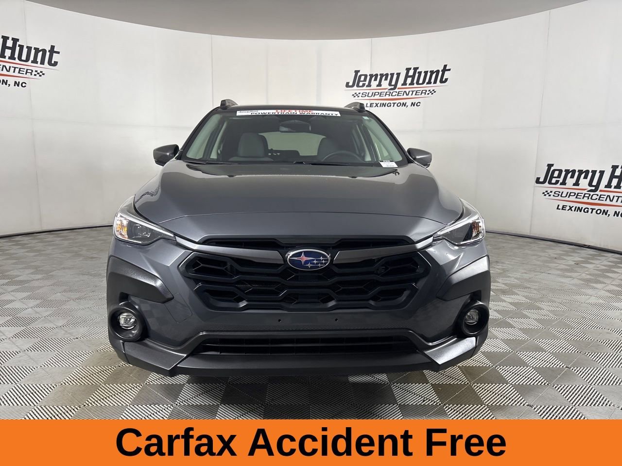 Used 2025 Subaru Crosstrek 2.0i Premium image 3