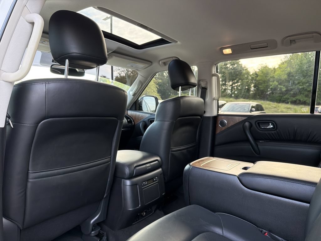 Used 2021 Nissan Armada SL w/ Captain's Chairs Package RWD image 12