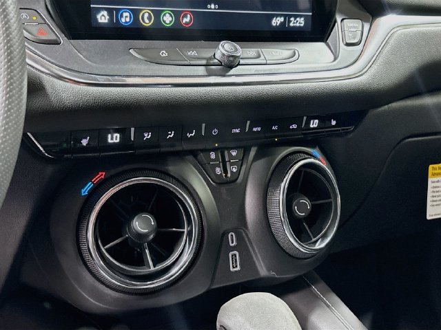 New 2026 Chevrolet Blazer LT w/ Convenience Package AWD/4WD image 17