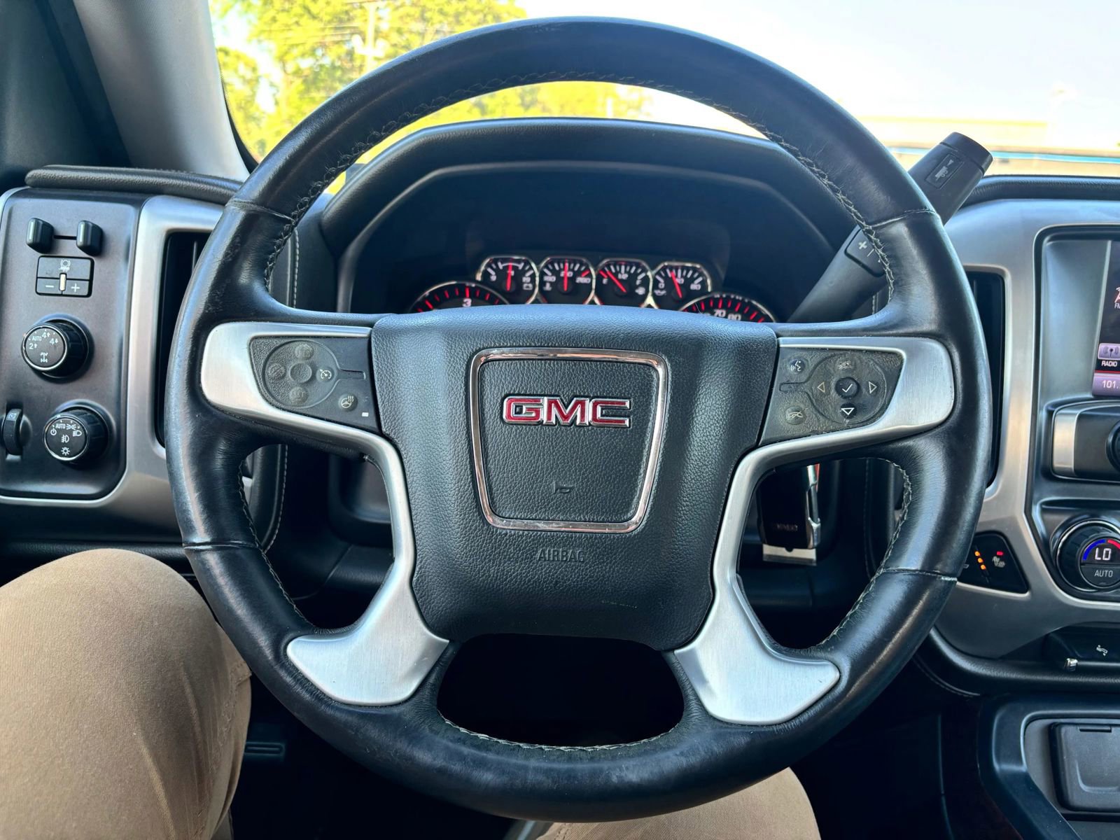 Used 2016 GMC Sierra 1500 SLT w/ SLT Premium Package AWD/4WD image 26