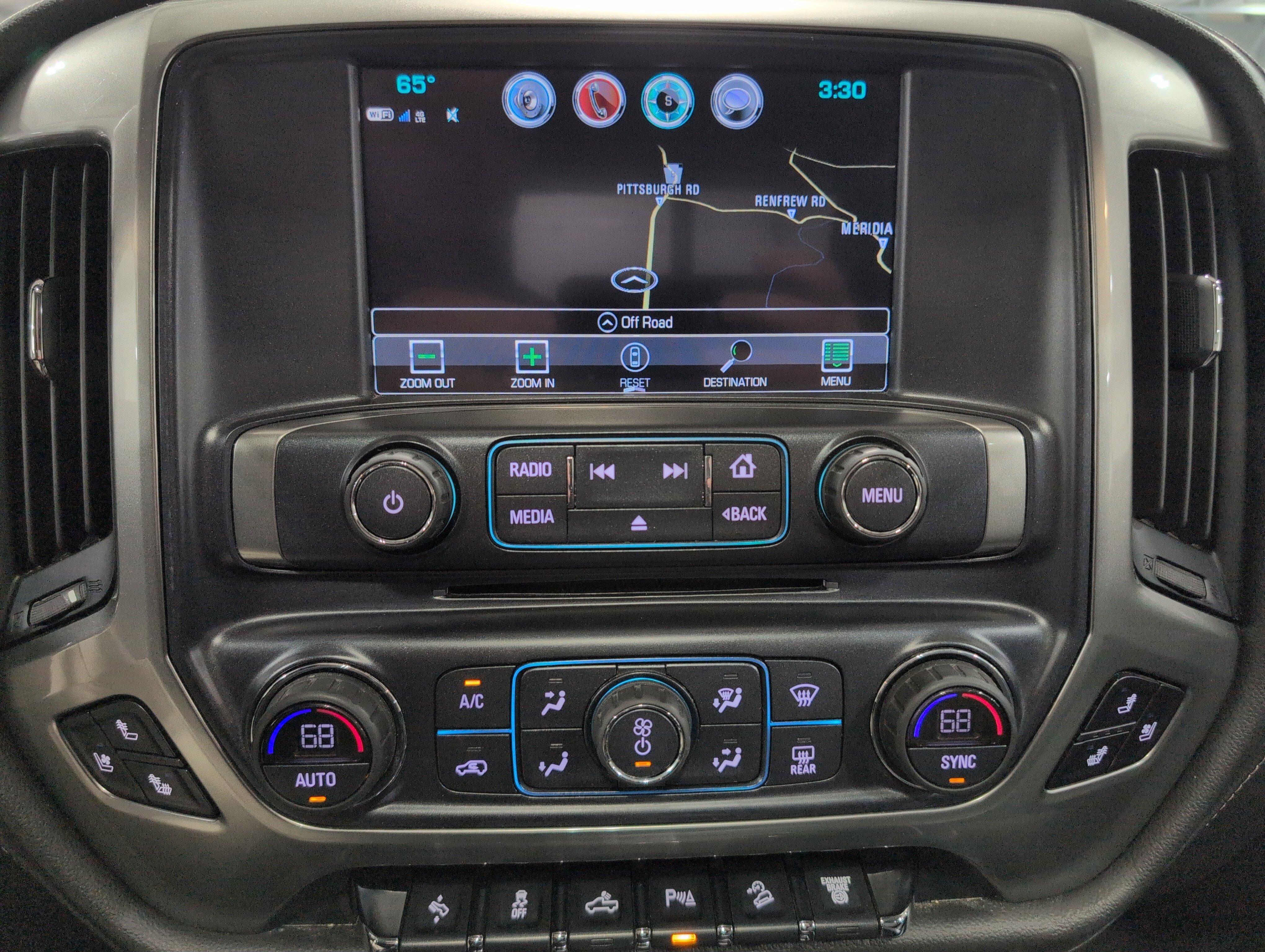 Used 2019 Chevrolet Silverado 2500 LTZ w/ Duramax Plus Package AWD/4WD image 23