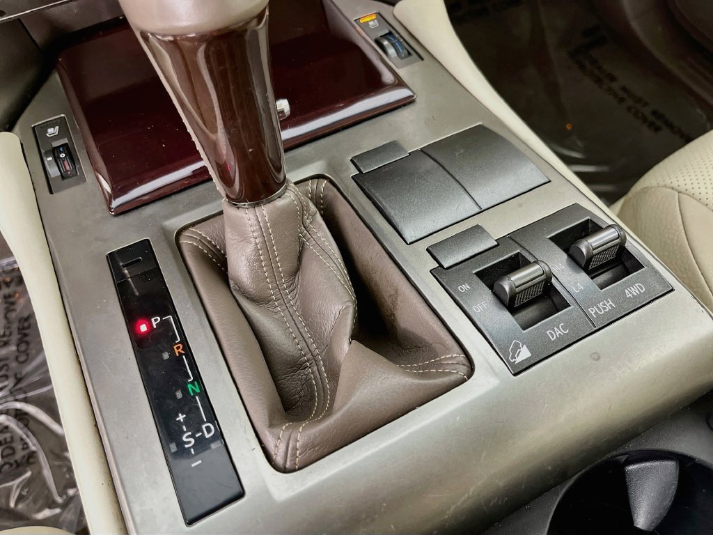Used 2019 Lexus GX 460 Premium w/ Premium Package AWD/4WD image 22