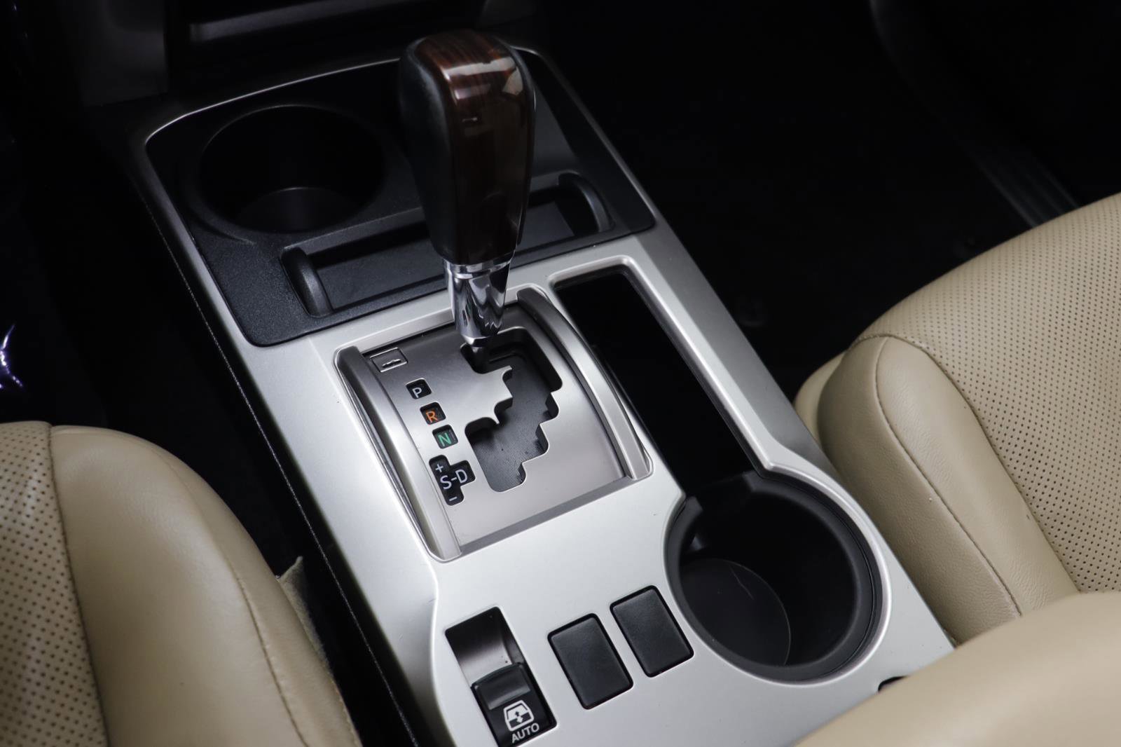 Used 2014 Toyota 4Runner Limited image 12