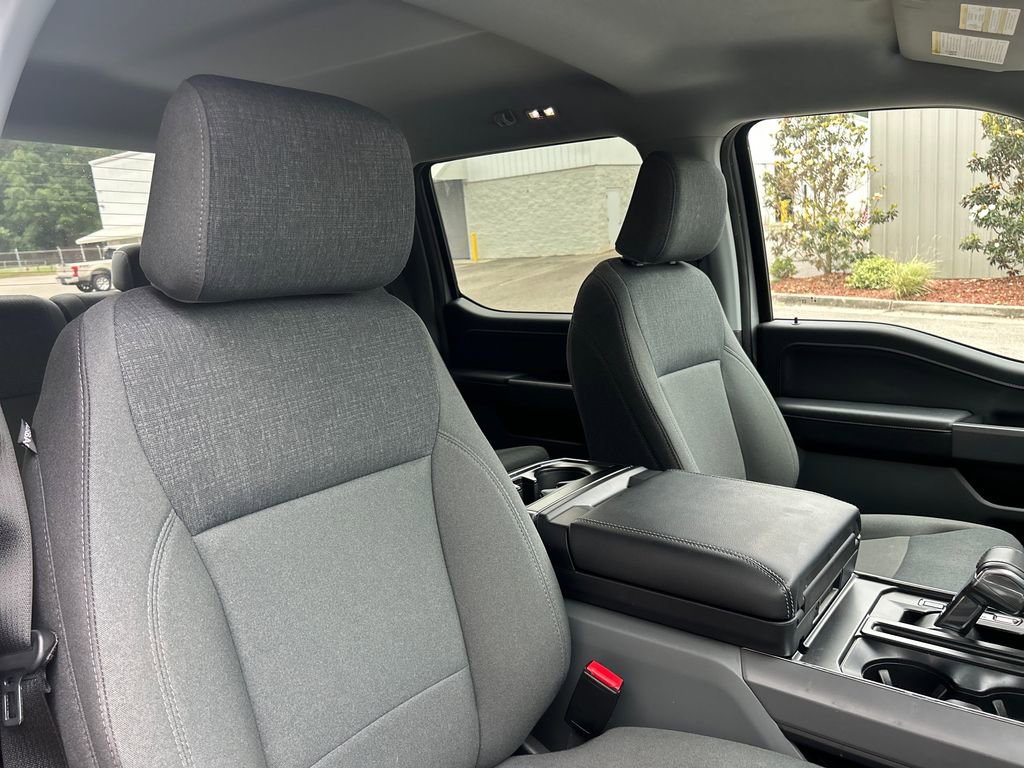 Used 2024 Ford F150 Lightning Flash AWD/4WD image 14