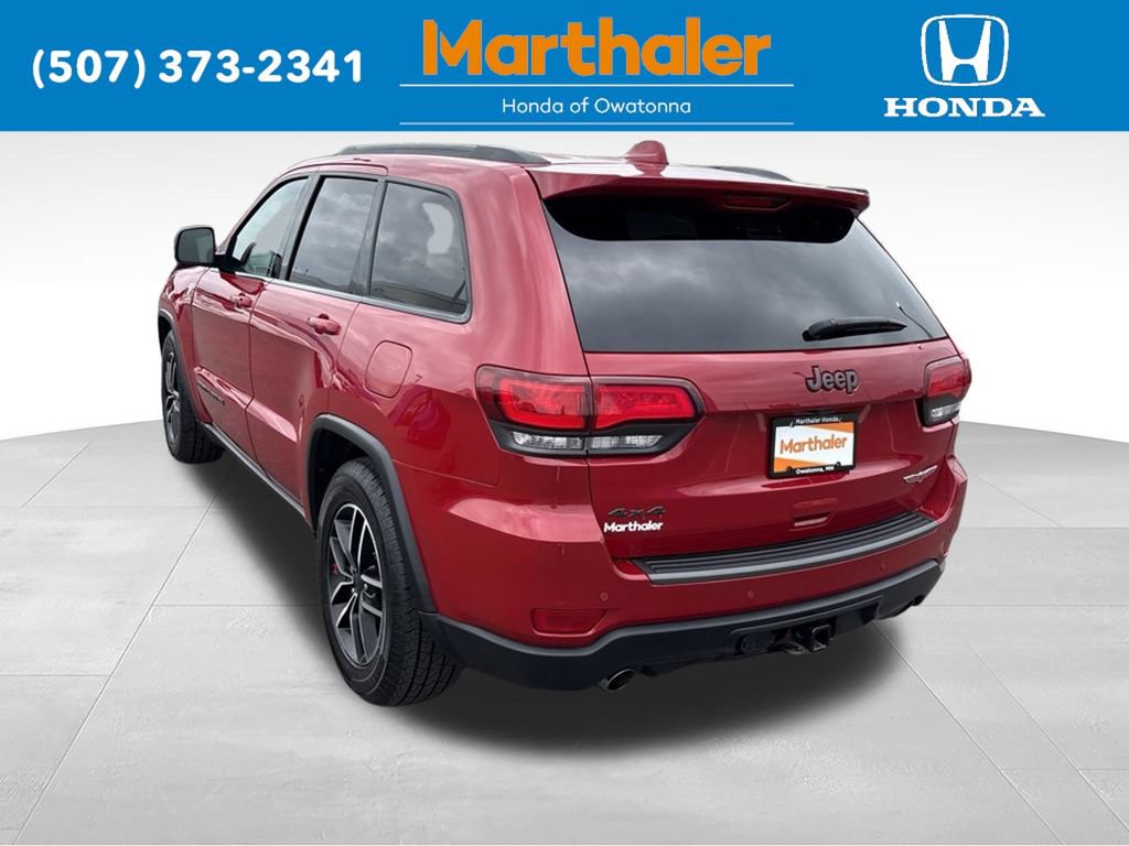 Used 2020 Jeep Grand Cherokee Trailhawk w/ Premium Lighting Group AWD/4WD image 3