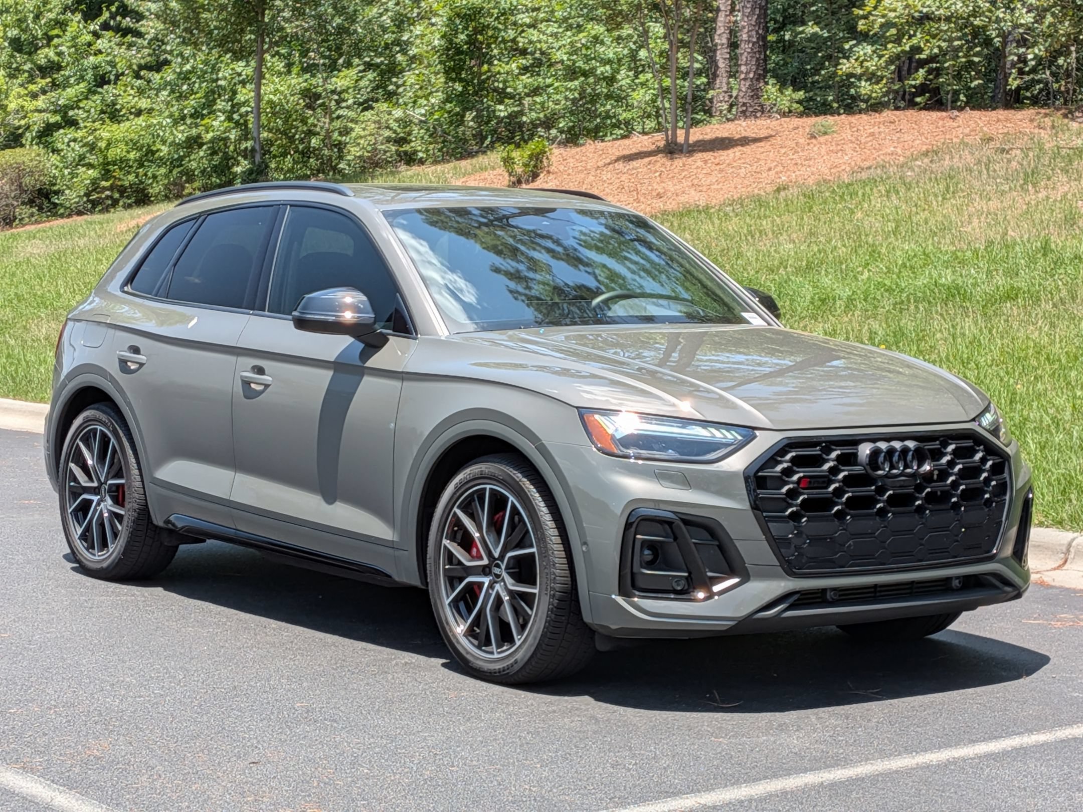 Used 2023 Audi SQ5 Prestige w/ Prestige Package AWD/4WD image 33