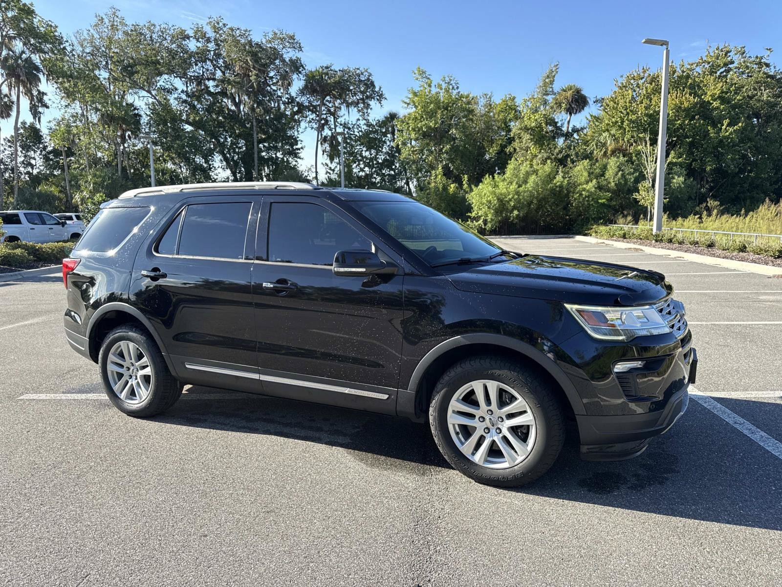 Used 2018 Ford Explorer XLT w/ Equipment Group 202A AWD/4WD 360° Tour