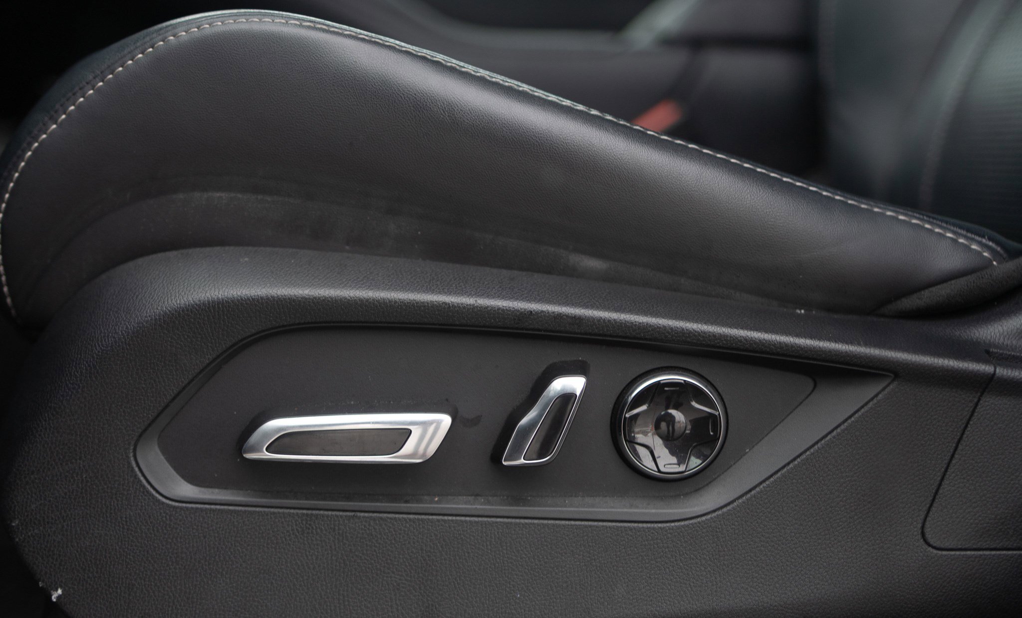 Used 2019 Acura RDX AWD w/ Technology Package image 18