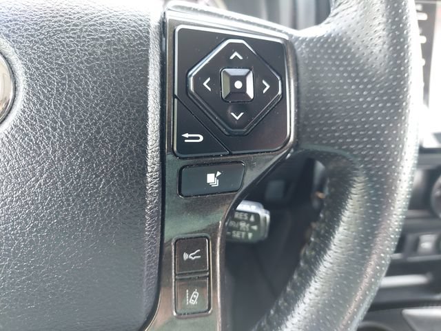 Certified 2021 Toyota 4Runner Venture w/ Moonroof Package AWD/4WD image 36