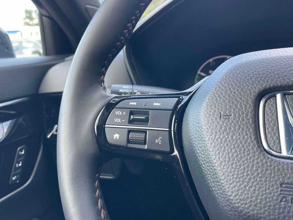 Used 2024 Honda CR-V Sport Touring image 22