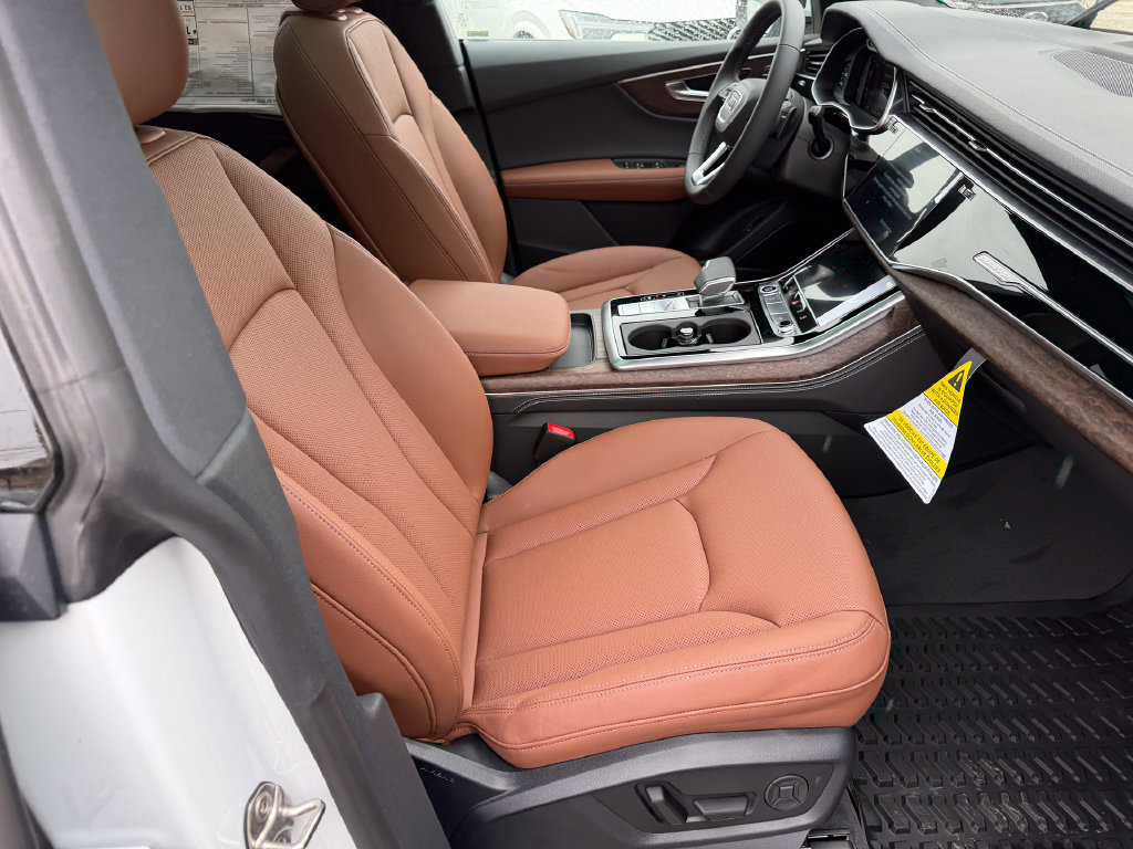 New 2027 Audi Q8 Premium Plus AWD/4WD image 9