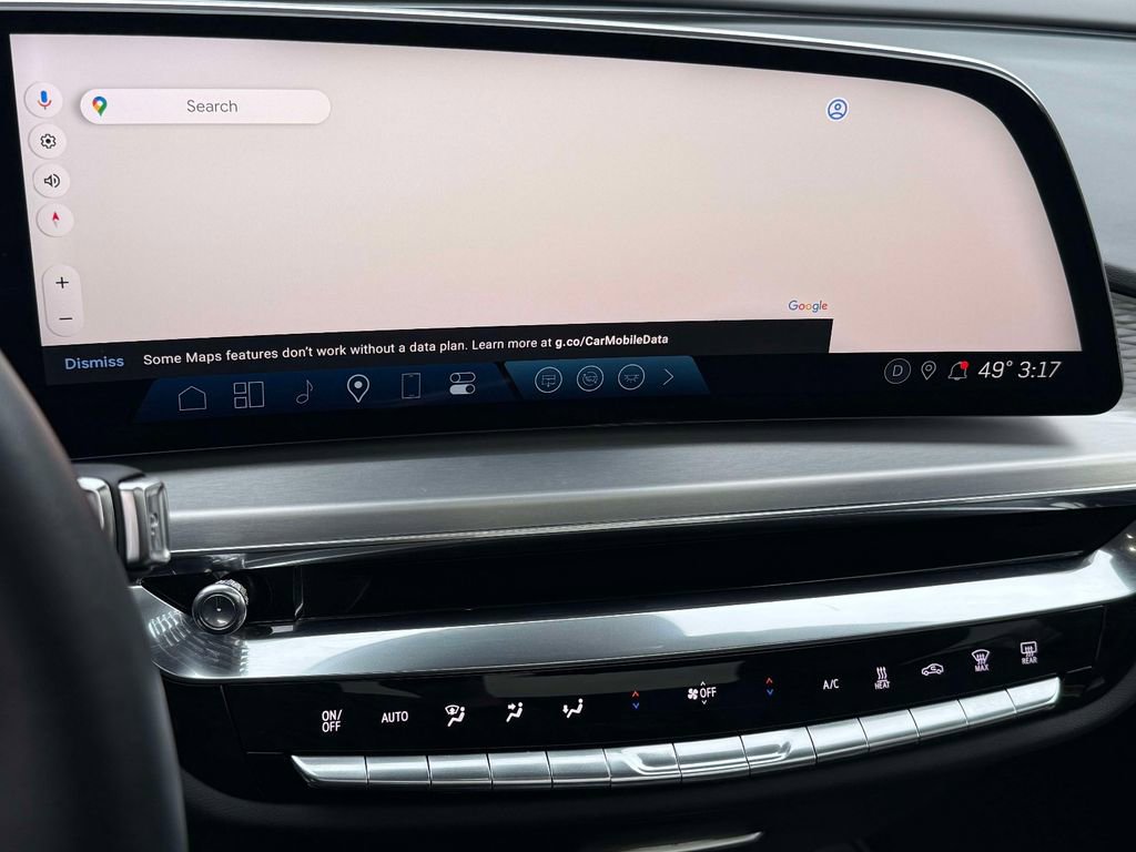 Used 2025 Cadillac Lyriq Luxury w/ LPO, Floor Liner Package image 6