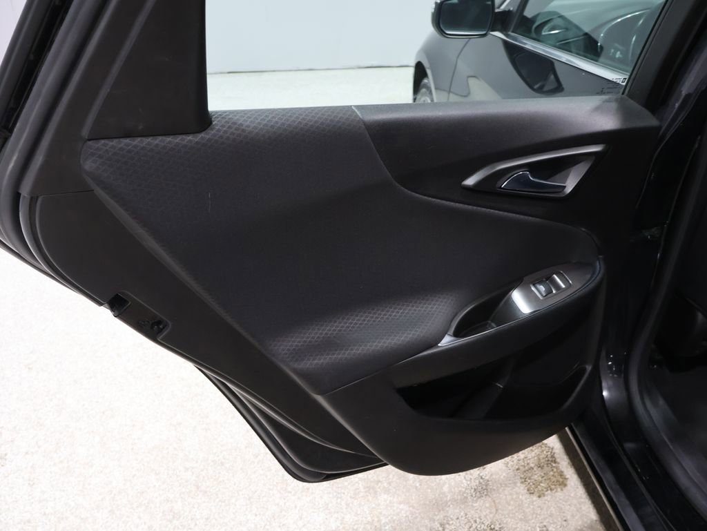 Used 2018 Chevrolet Malibu LT image 18