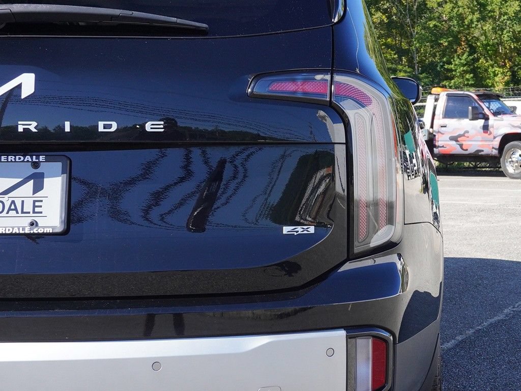 Used 2024 Kia Telluride EX X-Line AWD/4WD image 16
