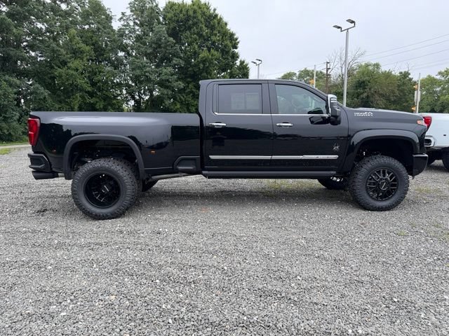 New 2026 Chevrolet Silverado 3500 High Country w/ High Country Premium Package AWD/4WD image 11