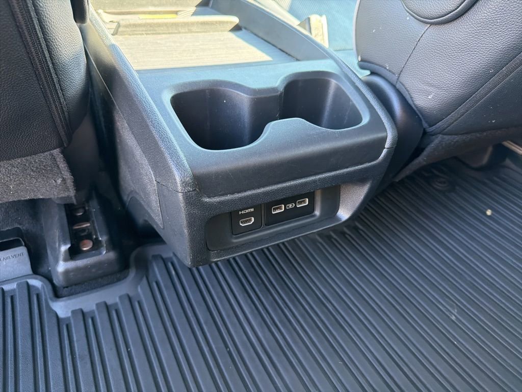 Used 2024 Honda Odyssey Elite image 40