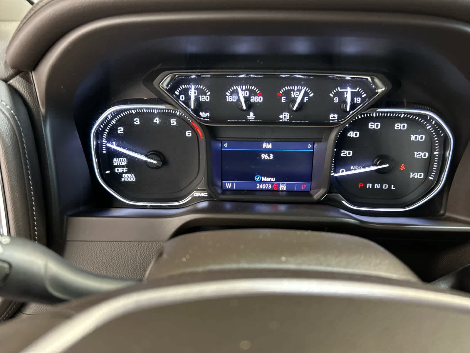 Used 2021 GMC Sierra 1500 SLT w/ SLT Convenience Package AWD/4WD image 21
