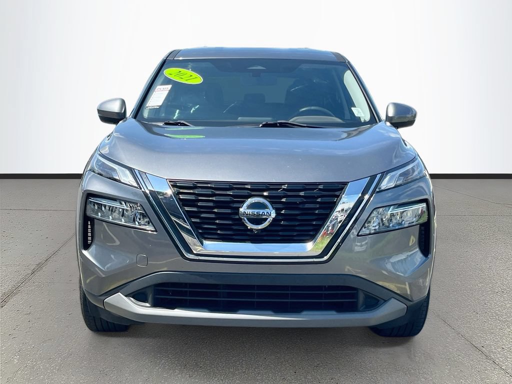 Used 2021 Nissan Rogue SV FWD image 2