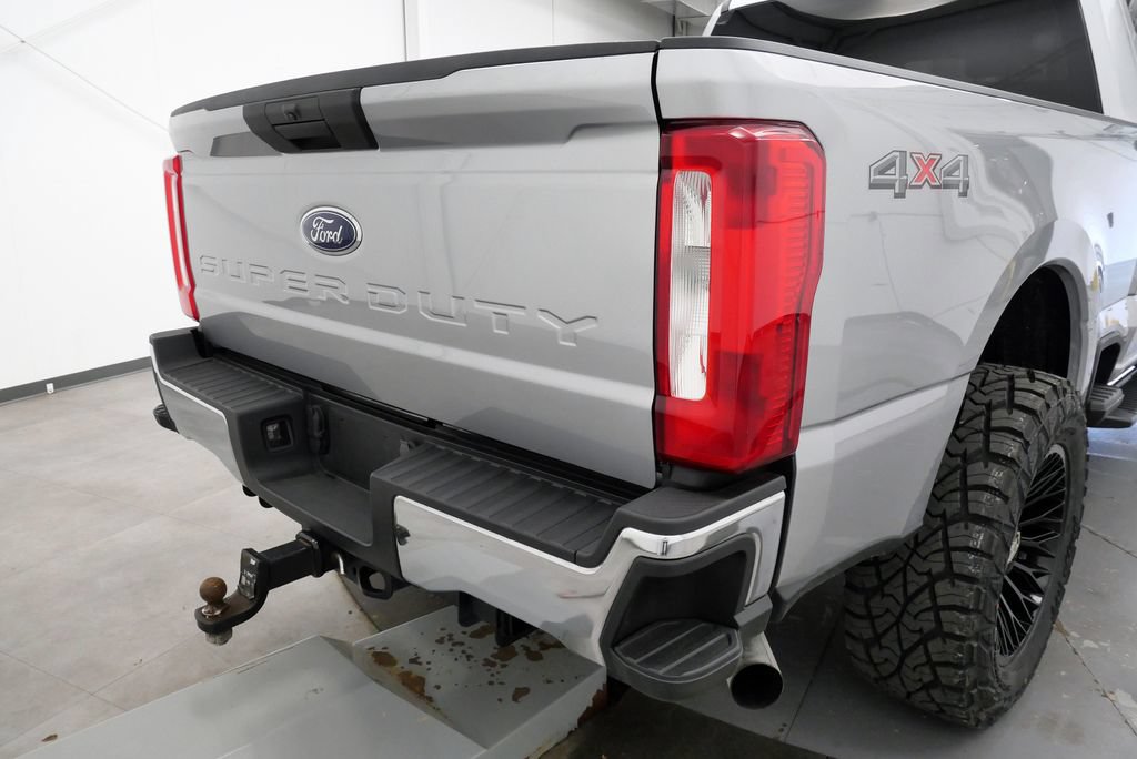 Used 2024 Ford F250 XLT AWD/4WD image 36