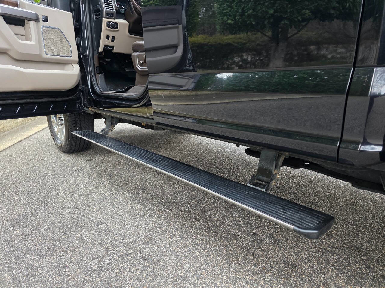 Used 2019 Ford F250 Limited image 16