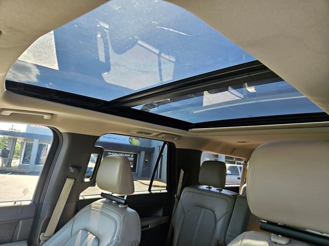 Used 2021 Ford Expedition Max Limited AWD/4WD image 37