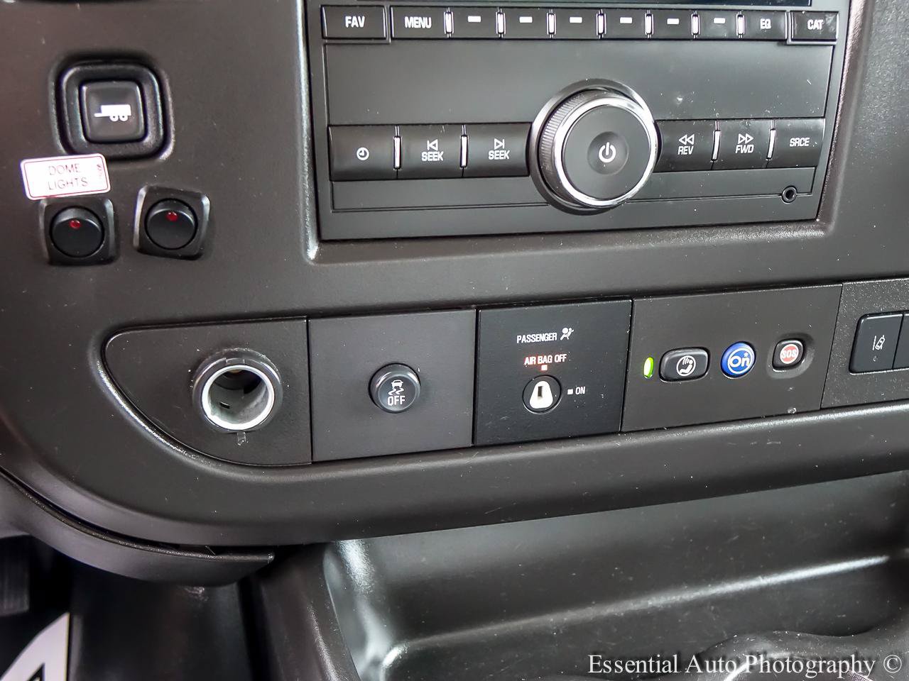 Used 2024 Chevrolet Express 3500 w/ Power Convenience Package RWD image 14