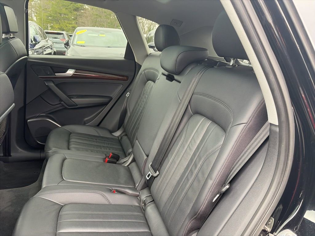 Used 2018 Audi Q5 2.0T Premium w/ Convenience Package image 13
