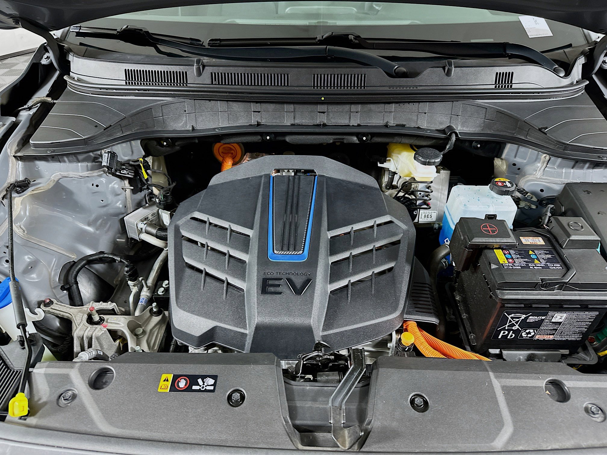 Used 2023 Hyundai Kona SE FWD image 31