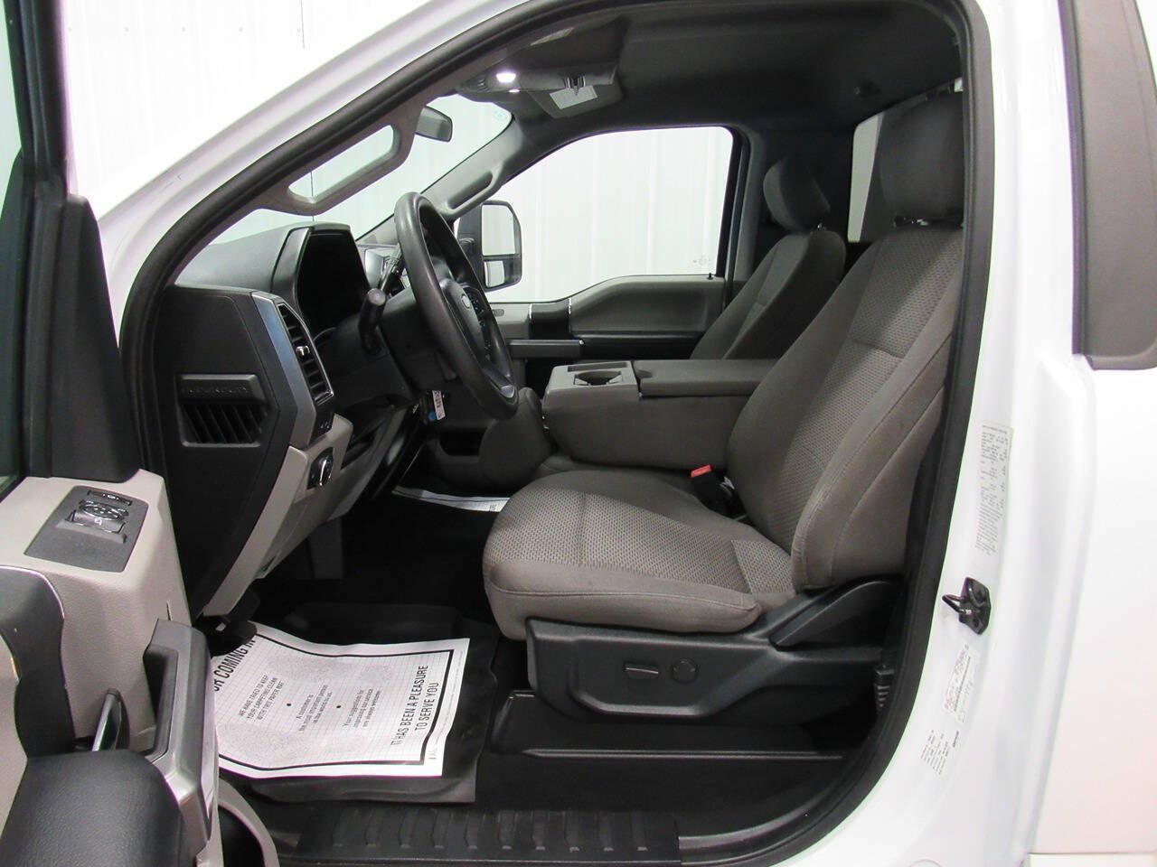 Used 2020 Ford F450 XLT w/ XLT Value Package RWD image 39