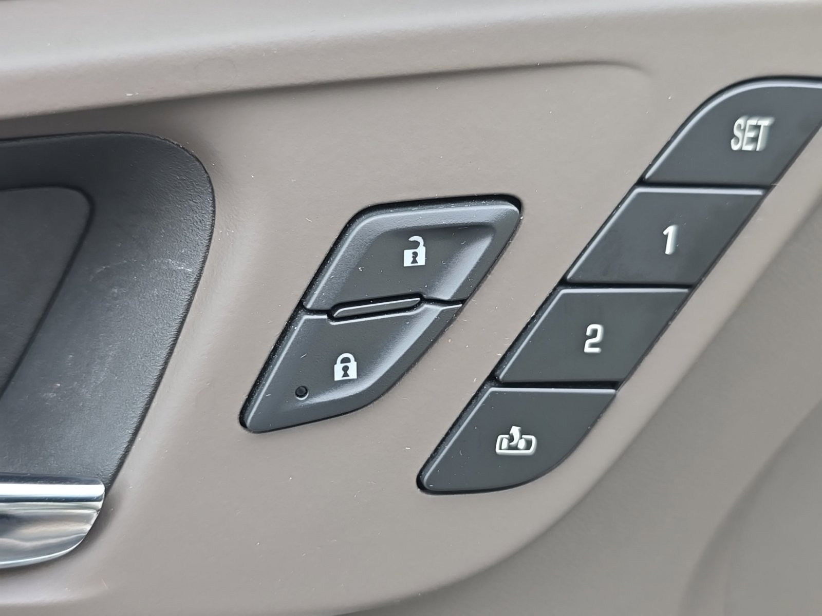 Used 2024 Chevrolet Malibu LT FWD image 10