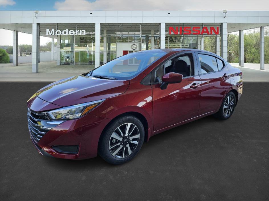New 2025 Nissan Versa SV w/ Trunk Package