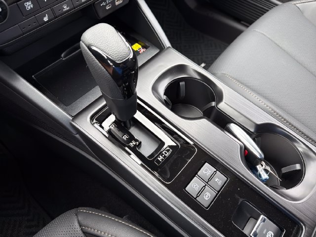 New 2026 Subaru Outback Limited XT AWD/4WD image 15