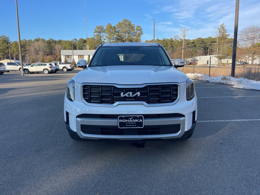 Used 2025 Kia Telluride S image 3