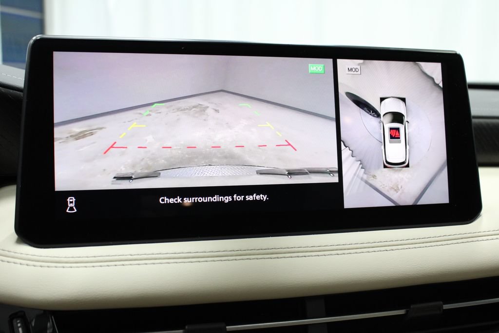 Used 2025 INFINITI QX60 Sensory AWD/4WD image 3