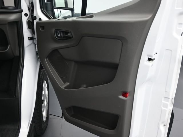 Used 2024 Ford Transit 350 XLT image 11